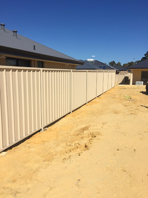 colorbond fence is available in a range of colours