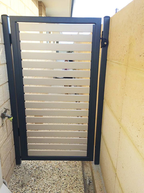 aluminium slat gate